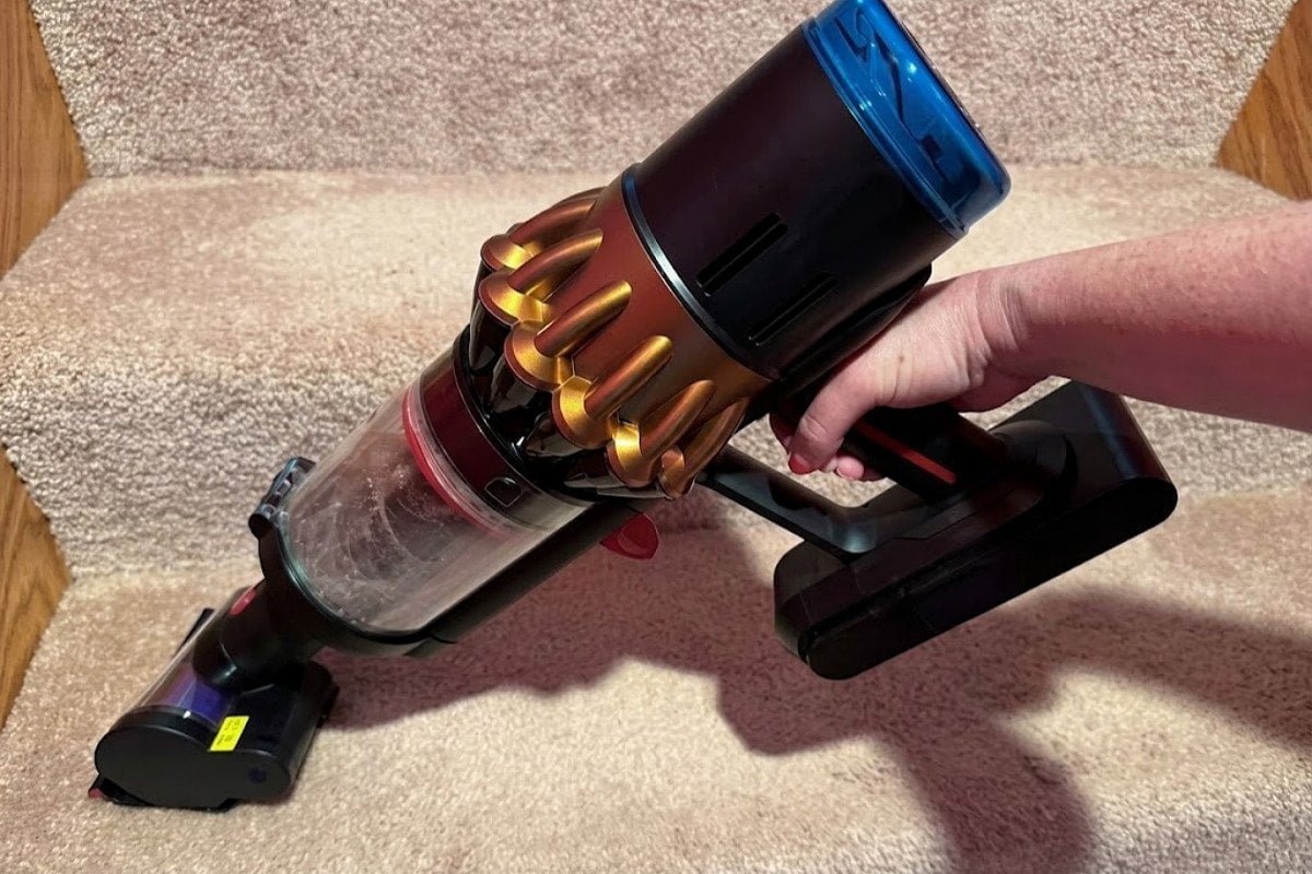 best battery operated vacuum